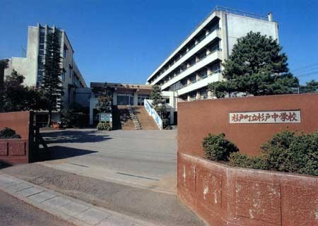 杉戸町立杉戸中学校(600m)-