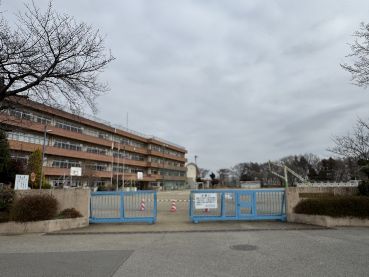 黒浜西中学校(1700m)-