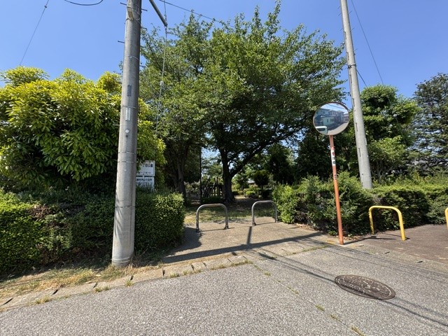 花井一丁目公園(240m)-徒歩3分
