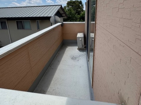 洗濯物がたくさん干せ、日当たりも良いバルコニーです♪