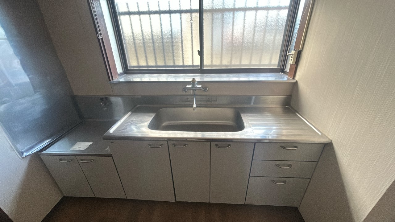 ◆キッチン|食事・調理・片付けがスムーズに行える、効率の良いダイニングキッチン