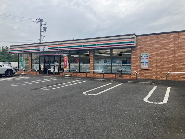 セブンイレブン土浦烏山25号バイパス店(550m)-