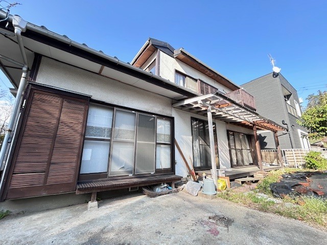【外観】当日対応も可能!お気軽にお問い合わせください♪※リフォーム前の写真です※2026年4月撮影
