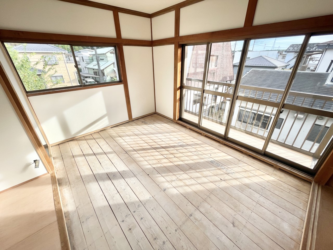 ◆2階和室|ぬくもりを感じられる和室でゆっくりとお寛ぎいただけます♪