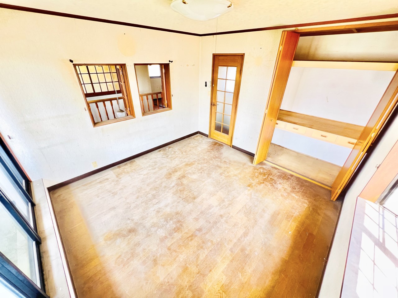 ◆2階洋室|小学校入学を機に自分のお部屋を欲しがるお子さまは多いようです。普段はリビングでお勉強やお遊びをしていても、お子様の自立を促すにはやっぱり自分の部屋を持つことが一番。