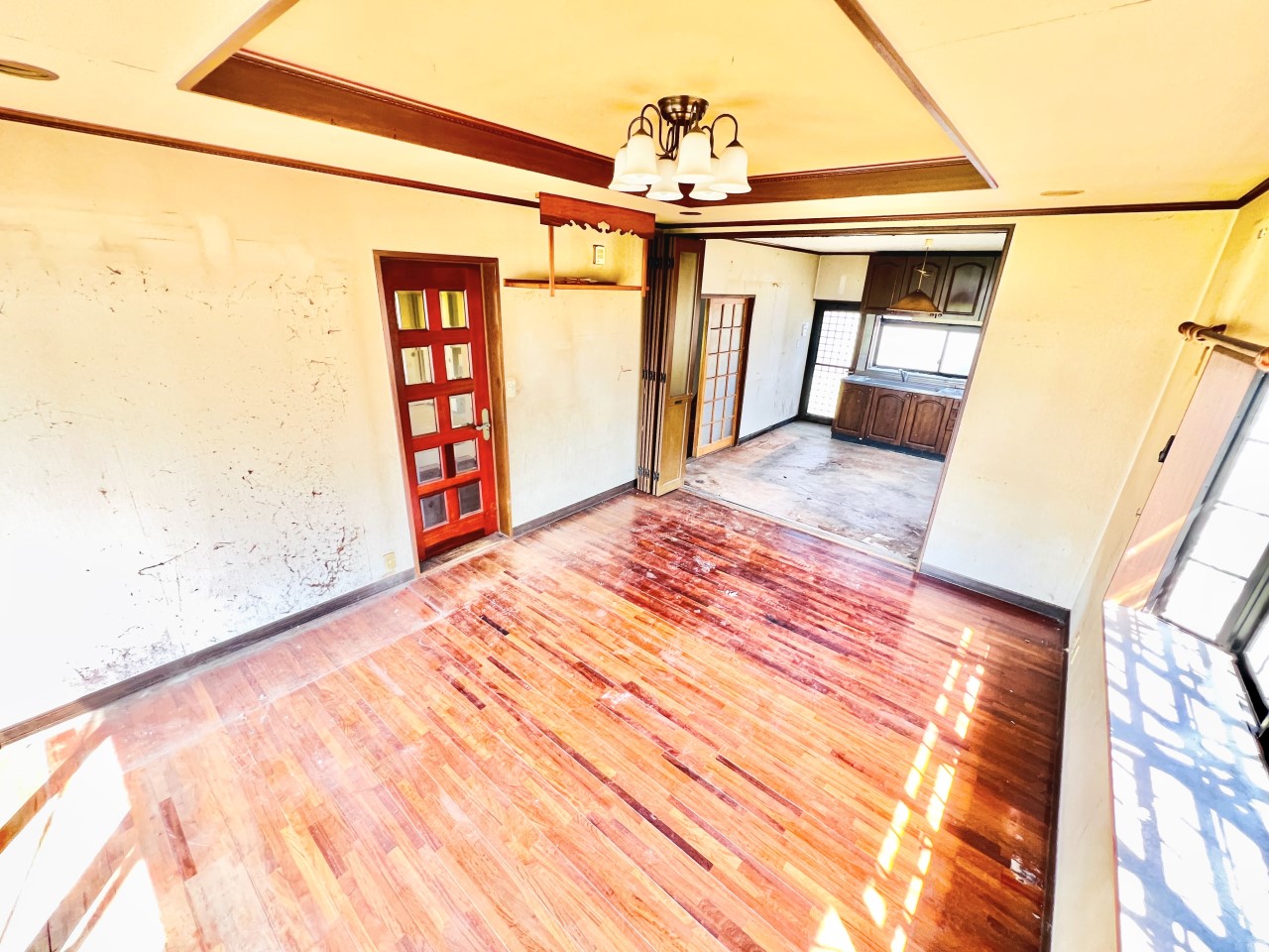 ◆リビング|ぬくもりを感じる親しみやすいコーディネート。インテリアグリーンを取り入れて緑あふれる明るいリビングにしても良いですね。