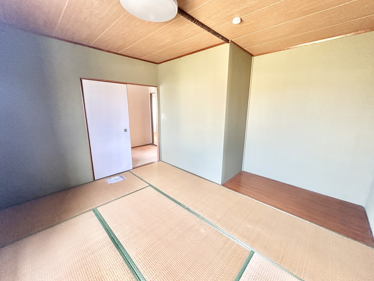 ◆2階和室(リフォーム中)|リフォーム中もご案内可能です。畳表替えします。