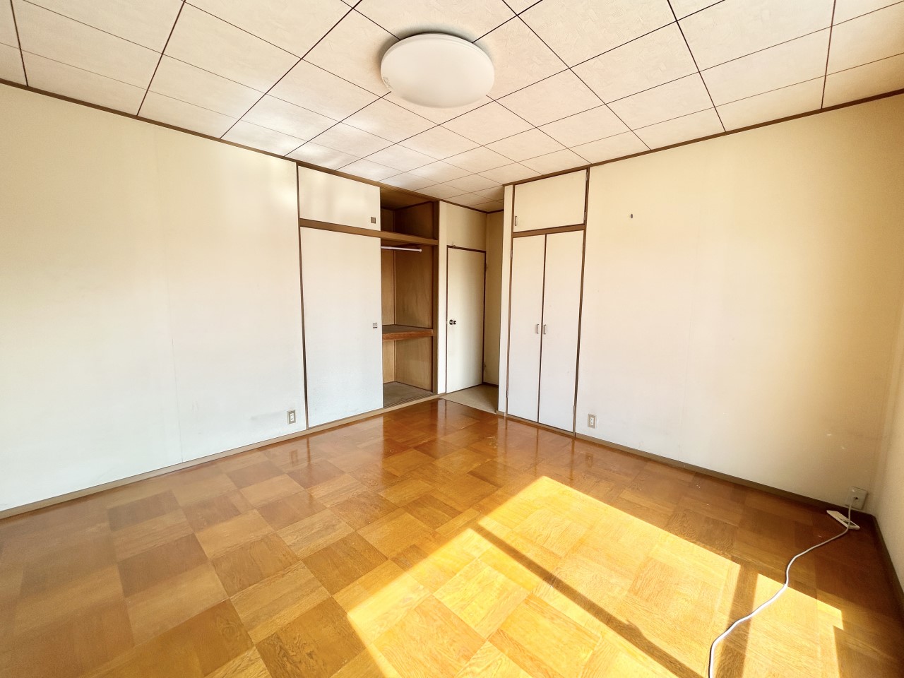 ◆2階洋室(リフォーム中)|リフォーム中もご案内可能です。CF上張りします。