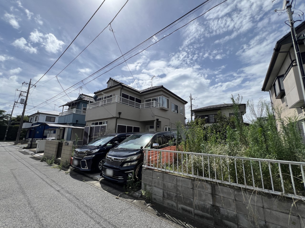 ◆外観|車2台分の駐車スペースを確保しております!