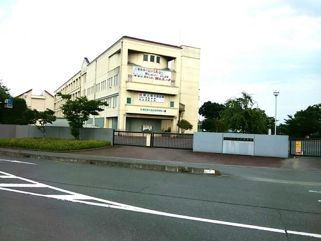 寄居町立寄居中学校(3500m)-