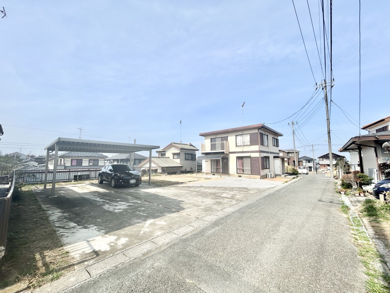 ◆外観(リフォーム中)|リフォーム中もご案内可能です。外壁塗装を行います!